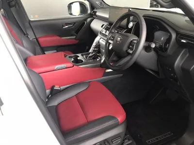 2022 LandCruiser LC300 GR Sport (No.J0525) for export from Japan