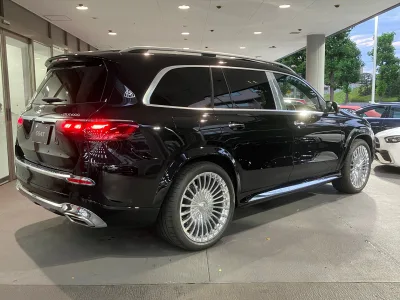 2025 MERCEDES-MAYBACH GLS600 4MATIC FIRST CLASS PACKAGE  for export from Japan