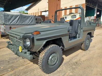 1985 Mercedes Benz W461 240GD 4×4 off A/T Road Wagon (No.J0812) for export from Japan