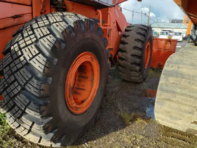 HITACHI LX150-5 WHEEL LOADER (No.104845) for export from Japan