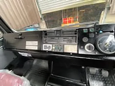 1986 MERCEDES BENZ UNIMOG U1300L  EX-ARMY (No.J0817)