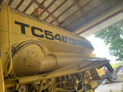 1995 NEW-HOLLAND TC54 (No.J0930)