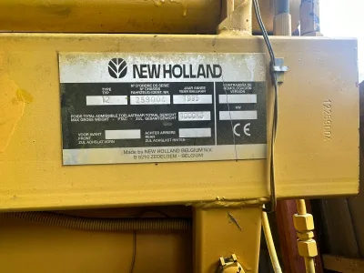 1996 NEW HOLLAND TC54 COMBINE HARVESTER (No.J0797)