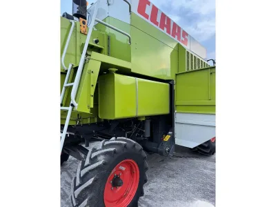 1998 CLAAS MEGA 204 DOMINATOR Harvester for export from Japan