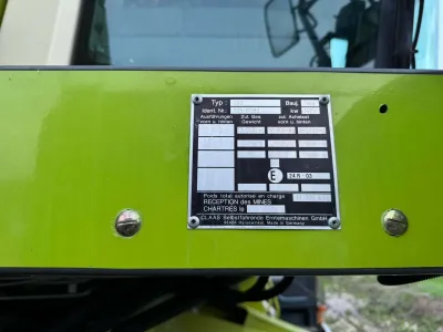 1998 CLAAS MEGA 204 DOMINATOR Harvester