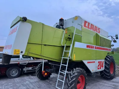 1998 CLAAS MEGA 204 DOMINATOR Harvester