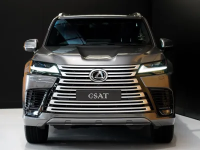 2025 LEXUS LX 500d LIMITED – THE PINNACLE OF LUXURY for export from Japan