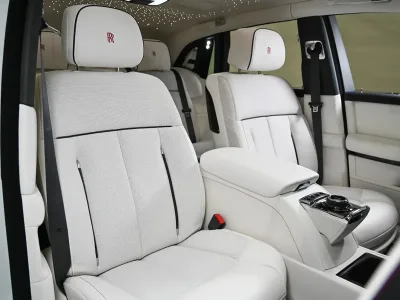 2025 Rolls-Royce Phantom The Pinnacle of Luxury and Sophistication (No.109991) for export from Japan