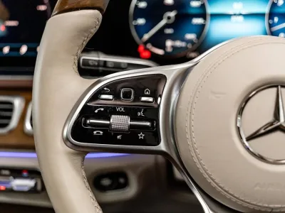 2023 Mercedes-Benz GLS600 Maybach 4MATIC for export from Japan