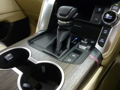 2025 TOYOTA LAND CRUISER LC300 ZX 4WD | MODELLISTA AERO for export from Japan