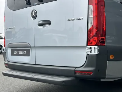 2026 Mercedes-Benz Sprinter 519 ELWB Minibus RWD — 17 Seats for export from Japan
