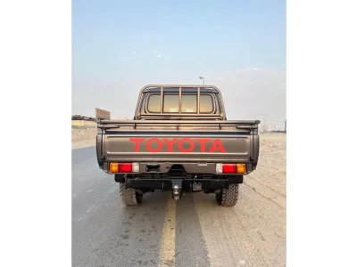 2014 Toyota LandCruiser Pick Up Double Cab Diesel  (No.680532) for export from Japan