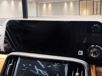 2026 Lexus LX 700h 4WD / Rear Entertainment, Mark Levinson & Modellista for export from Japan