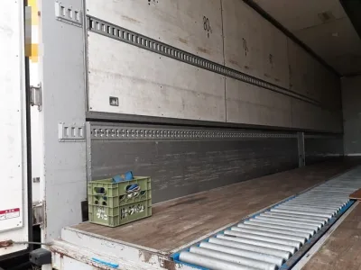 2011 Isuzu Giga large Aluminum Wing LKG-CYJ77A used truck (No.920773) for export from Japan