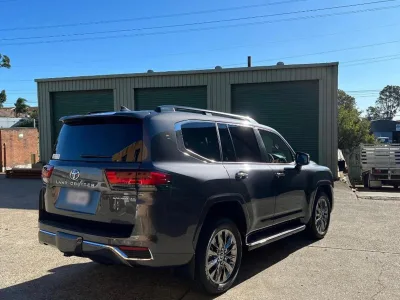 2022 Toyota LandCruiser LC300 Sahara ZX (No.4805240 for export from Japan