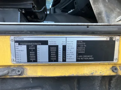 SCANIA G460 DUMPER TRUCK 8X4 18 CUBE (No.106866) for export from Japan