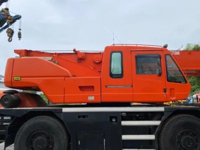 2001 KATO KR-25H-V5 ROUGH TERRAIN 25 ton CRANE (No.J0769)