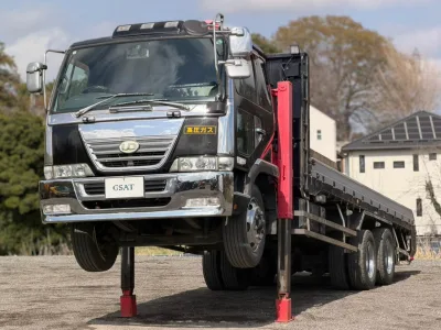  2001 NISSAN DIESEL CONDOR 3-STAGE CRANE TRUCK for export from Japan