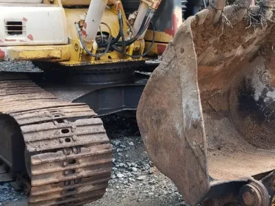 2003 Komatsu PC130-6K Excavator (No.J0922)