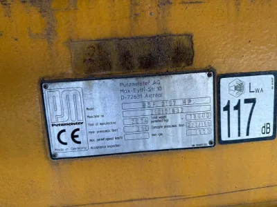 2004 Mercedes-Benz Concrete  Putzmeister 300M (No.J0902)