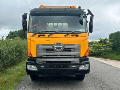 2005 Hino 700 Series FM700 6x4 Concrete Mixer Truck