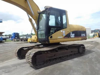 2005 CAT 320C Excavator for export from Japan