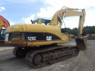 2005 CAT 320C Excavator for export from Japan