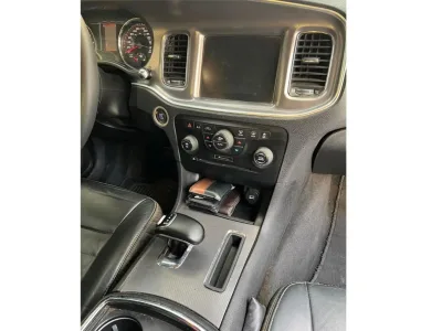 2012 Dodge Charger Full Option  V-6 3.6 liter (No.689515)