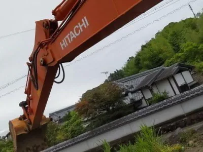 2015 HITACHI ZX 135 US EXCAVATOR (No.J0764)