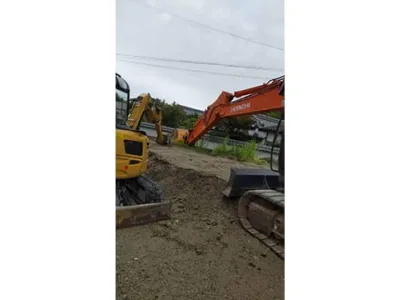 2015 HITACHI ZX 135 US EXCAVATOR (No.J0764)