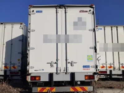 2001 Isuzu Giga large with crane KL-CYJ51W3 (No.920769)