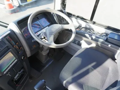 2015 (June)  ISUZU GARAMIO SHUTTLE BUS – 53 SEATER!