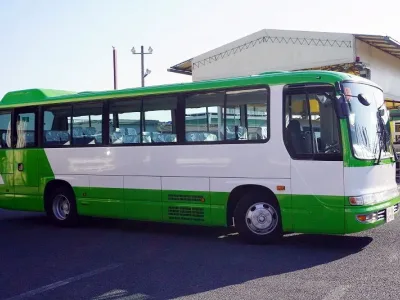 2015 (June)  ISUZU GARAMIO SHUTTLE BUS – 53 SEATER!