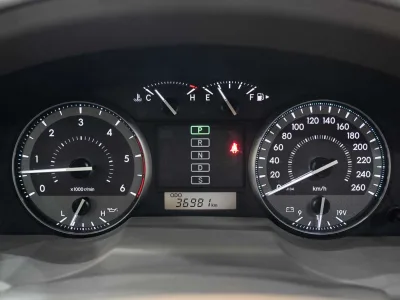 2016 Toyota Land Cruiser 200 GXR Left Handle V8 Diesel