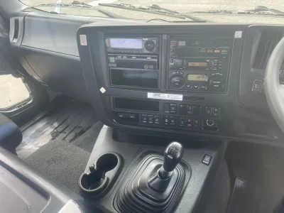 2017 Isuzu Giga Self Loader Truck with Winch remote control (No.Jo480s)