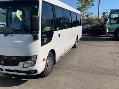 2019 MITSUBISHI FUSO 33 Seater With cool box TV(cursalely have 24 seats)Excellent condition(No.J0854)