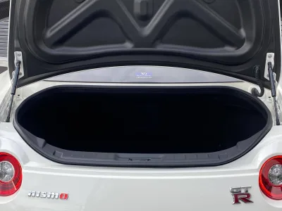 2019 Nissan GT-R 3.8 NISMO 4WD NISMO dedicated carbon R wing RAYS20inAW (pearl) (No.960490) for export from Japan