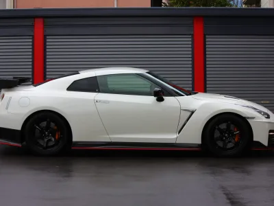 2019 Nissan GT-R 3.8 NISMO 4WD NISMO dedicated carbon R wing RAYS20inAW (pearl) (No.960490) for export from Japan