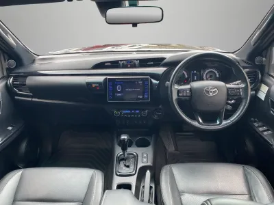 2020 Toyota Hilux  SR5 CRUISER 2.8DT 6AT 4WD