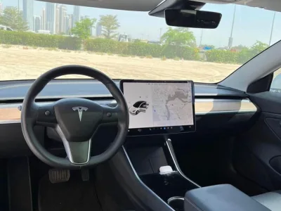2020 Tesla Model 3 GCC spec with Auto Pilot (No.680494)
