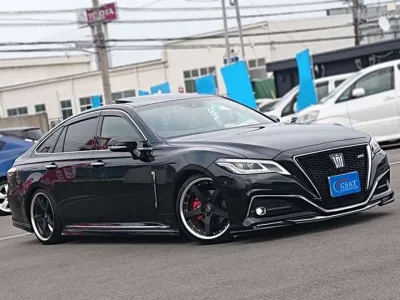2020 Toyota Crown Hybrid RS Limited -2.5L In-Line 4 Cylinder Right Hand (No.790623) ID 33140 for export from Japan