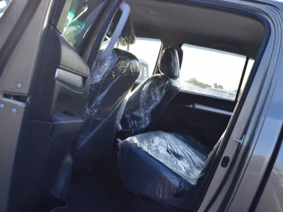 2020 Toyota Hilux Pickup  Push start leather electric Green (No.830780)