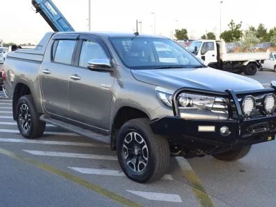 2020 Toyota Hilux Pickup  Push start leather electric Green (No.830780)