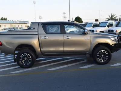 2020 Toyota Hilux Pickup  Push start leather electric Green (No.830780)