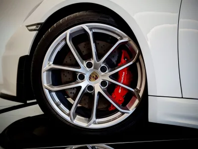 2021 Porsche 718 Spyder 4.0 Sport Chrono Spoeg 20AW B Camera (White) Right hand (No.J0641) for export from Japan