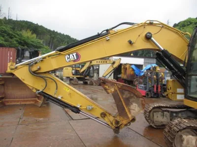 2021 CAT Hydraulic Excavator Type 315GC for export from Japan