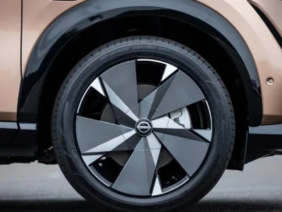 2025 Nissan Ariya Electric Compact Crossover SUV (No.590527)