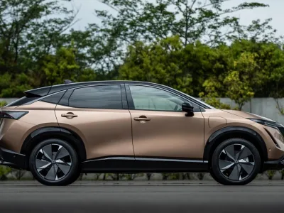 2025 Nissan Ariya Electric Compact Crossover SUV (No.590527)