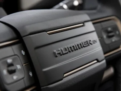 2022 GMC Hummer EV Pickup (No.J0716)