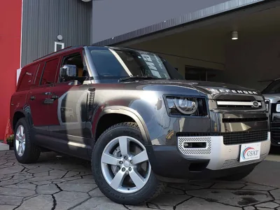 2022 Land Rover Defender 130 First Edition (No.960755)